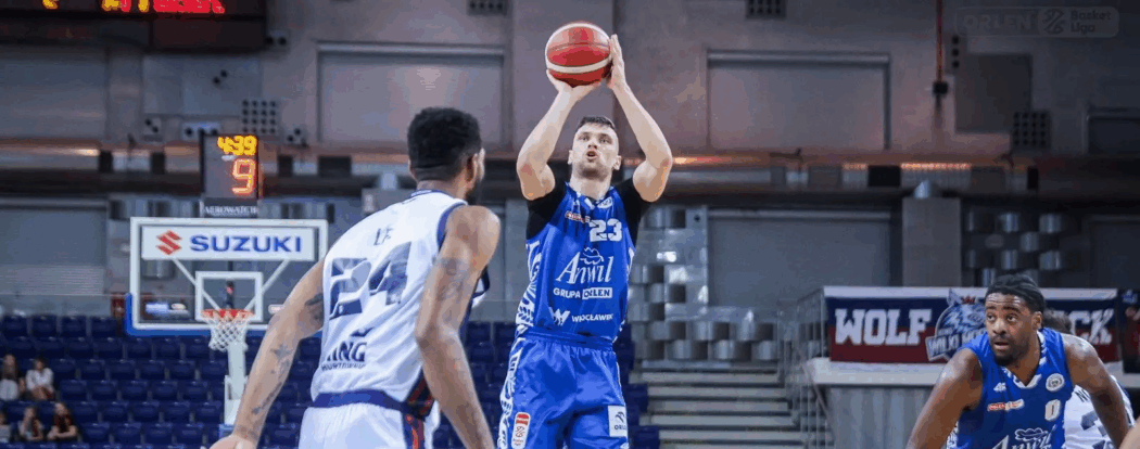 Anwil wygryzł Kinga, Trefl bliżej drugiego miejsca. Ważny triumf MKS-u
