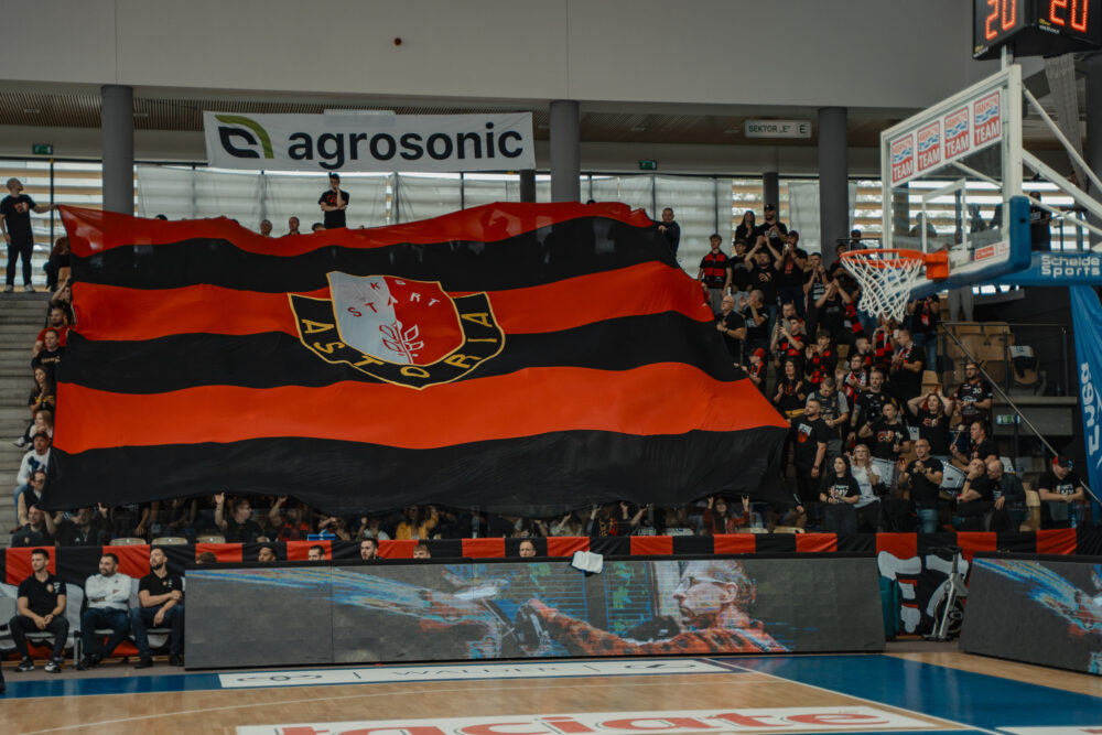 Derbowa środa z Pekao S.A. 1.Ligą