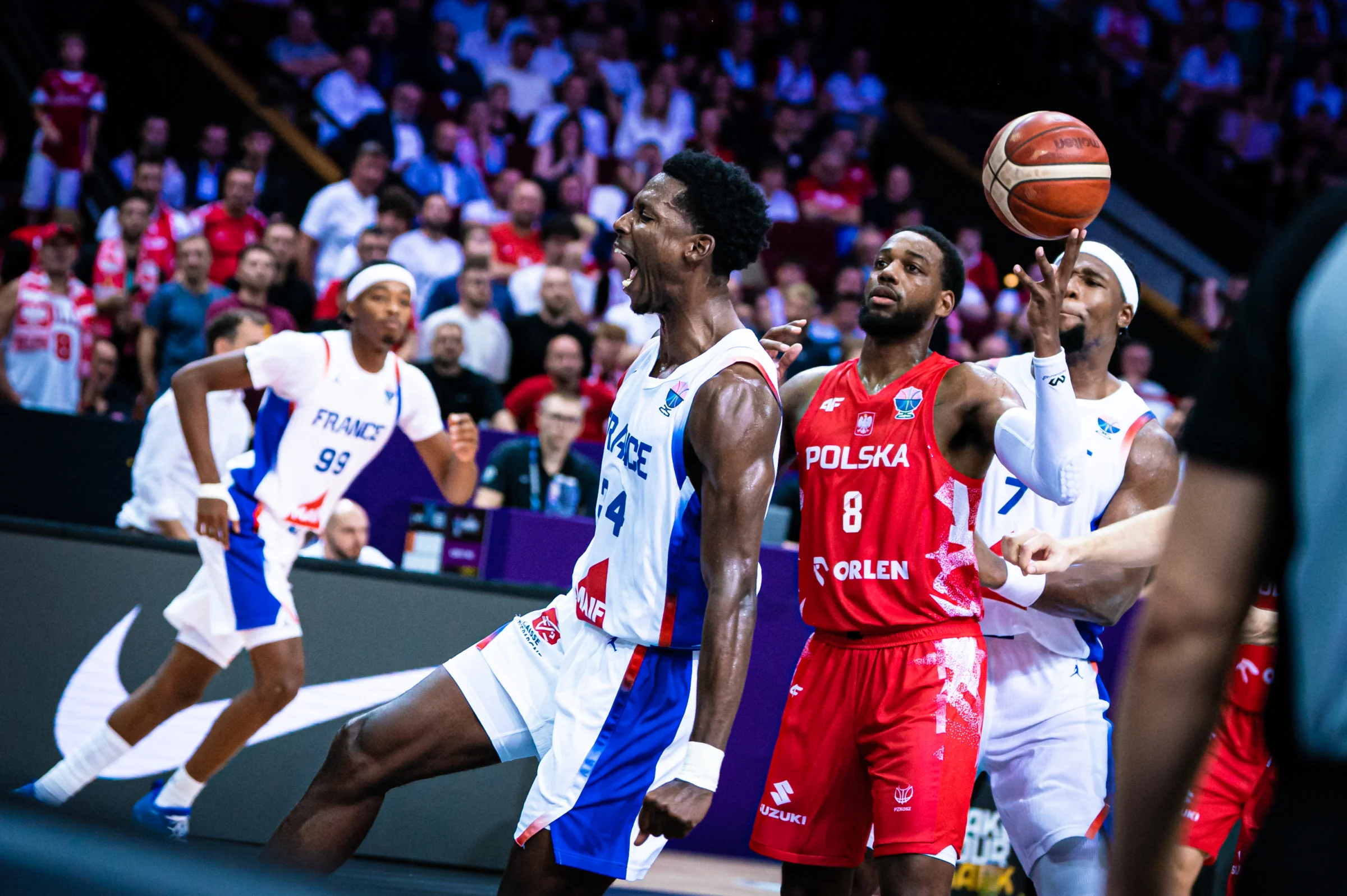 Pierwsza porażka Polaków na EuroBaskecie – Francja na czele z Yabusele, lepsza od biało-czerwonych.