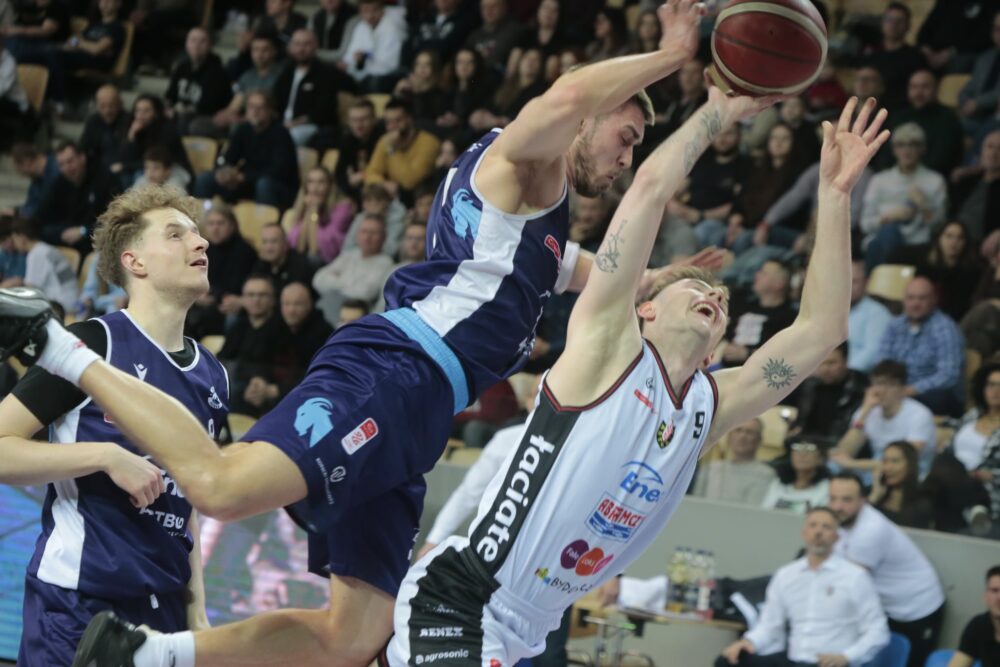 Astoria rewanżuje się Enei Basket!